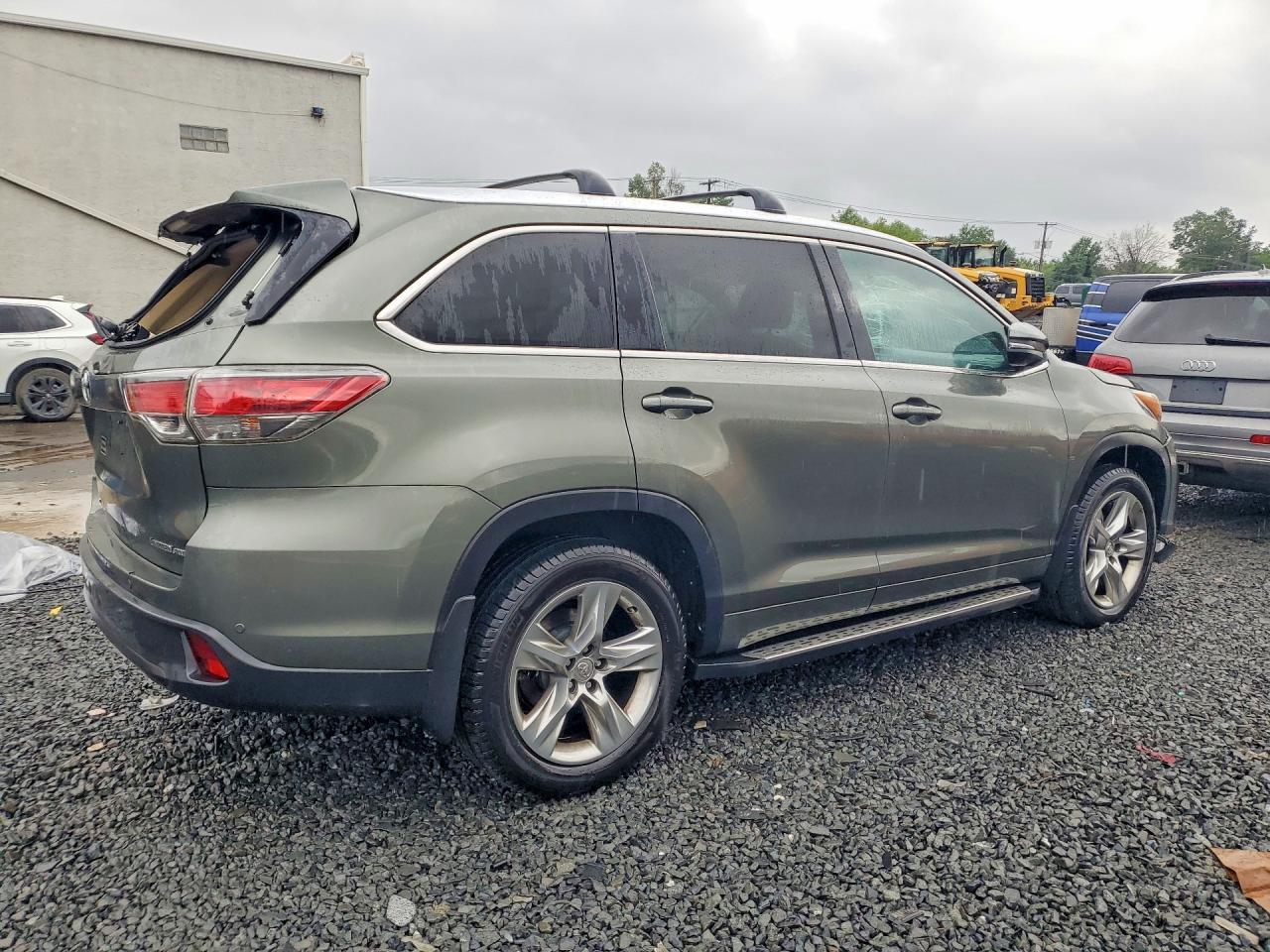 2014 Toyota Highlander Limited Platinum - zdjęcie 3
