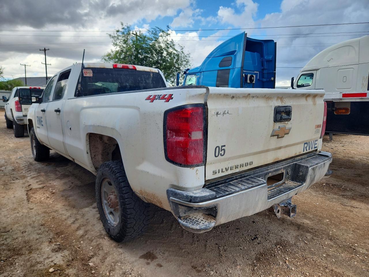 2018 Chevrolet Silverado K2500 Heavy Duty - zdjęcie 2
