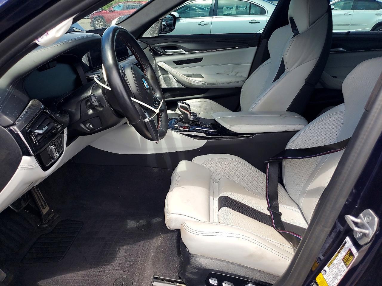 2022 BMW M5 - zdjęcie 7