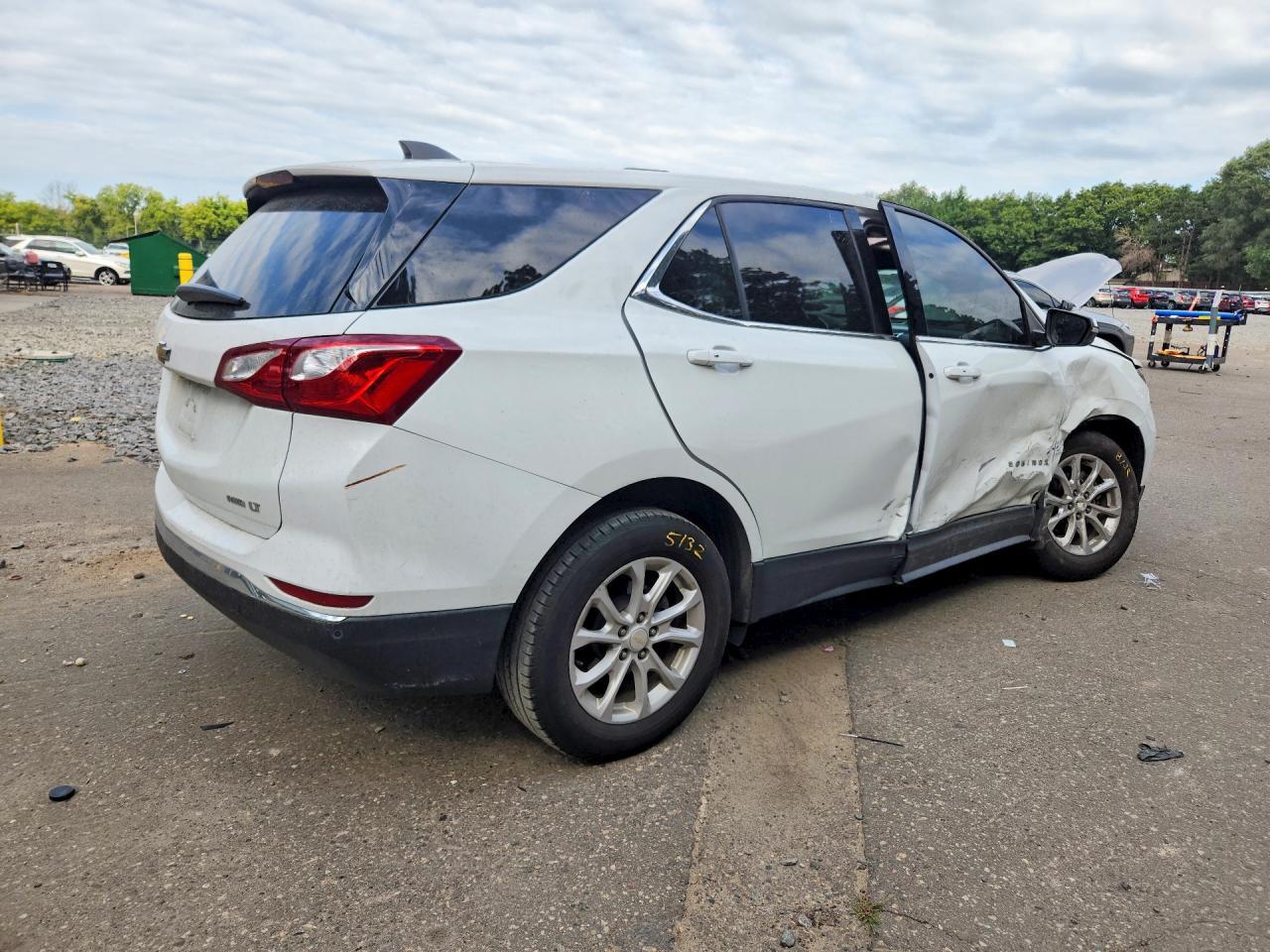 2019 Chevrolet Equinox Lt - zdjęcie 3