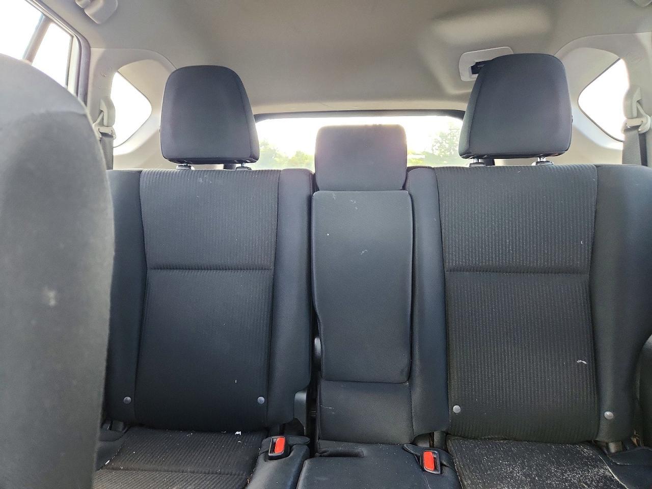 2017 Toyota Rav4 Le - zdjęcie 10