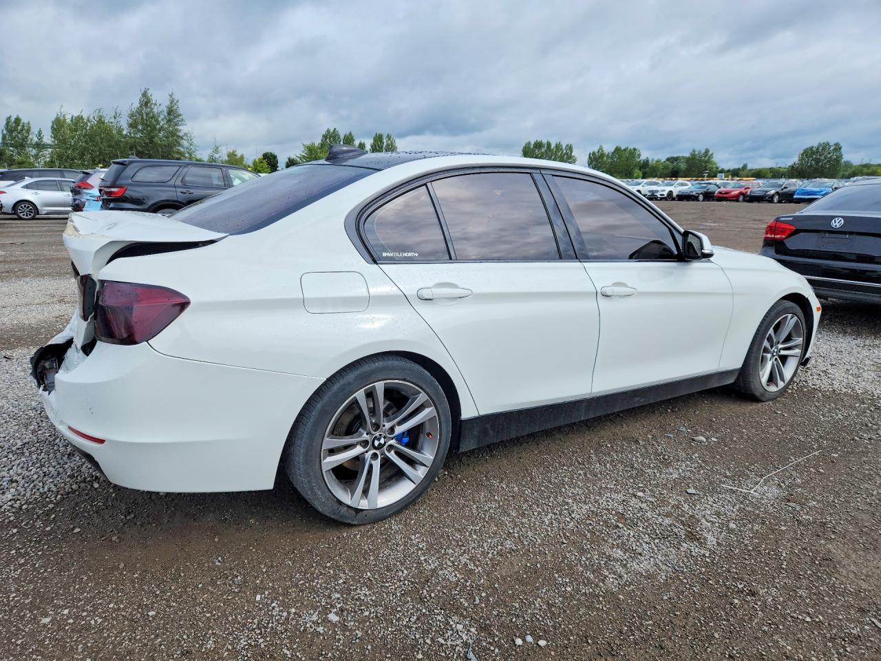 2014 BMW 328 Xi - zdjęcie 3