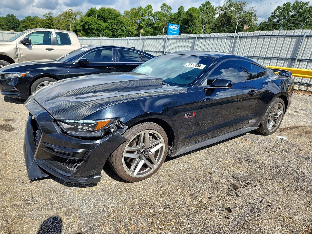2017 Ford Mustang Gt - zdjęcie główne