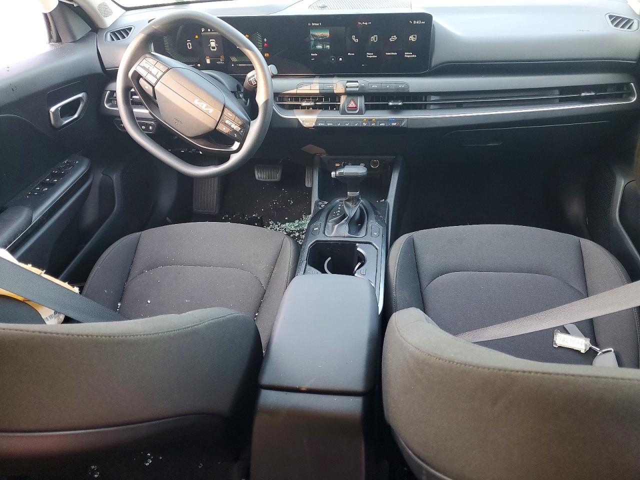 2026 Kia K4 Lxs - zdjęcie 8