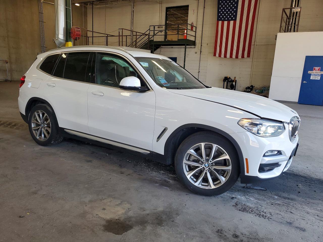 2019 BMW X3 xDrive30I - zdjęcie 4