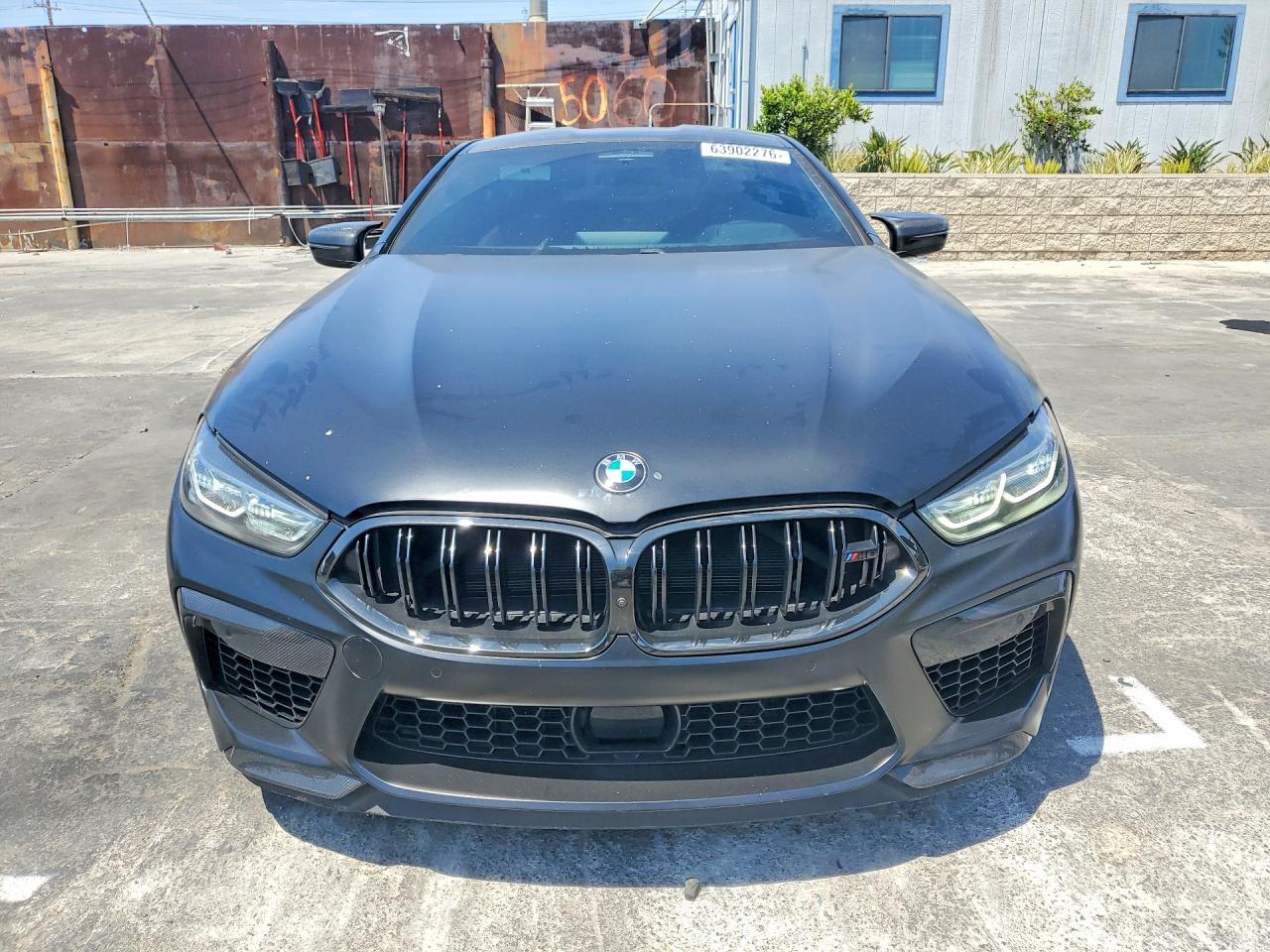 2024 BMW M8 - zdjęcie 5