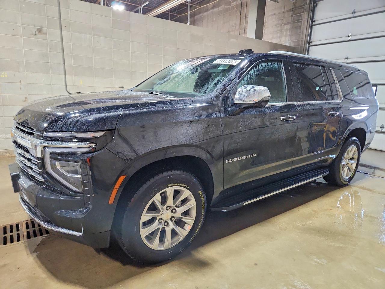 2025 Chevrolet Suburban K1500 Premier - zdjęcie główne