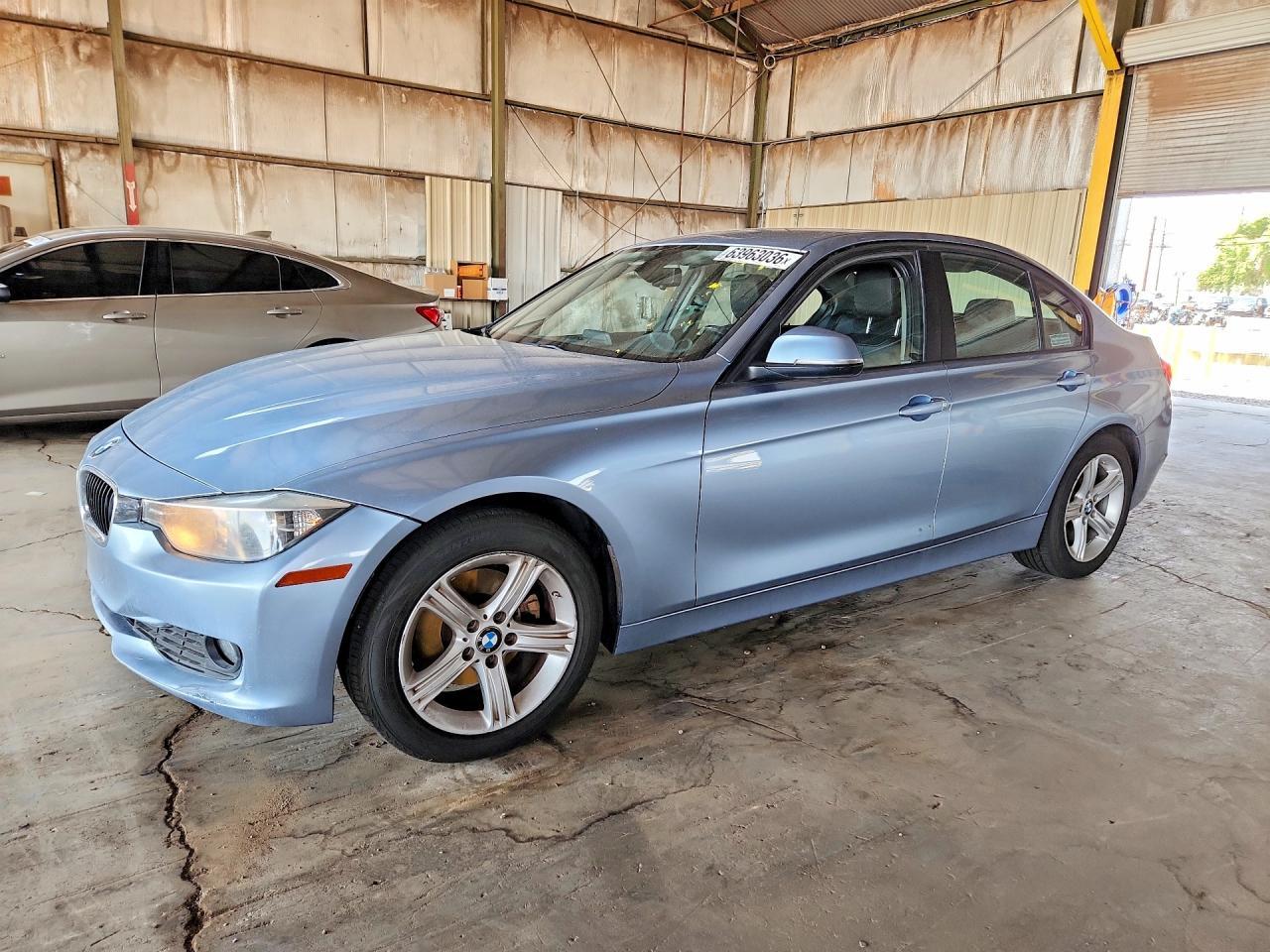 2015 BMW 320 I - zdjęcie główne