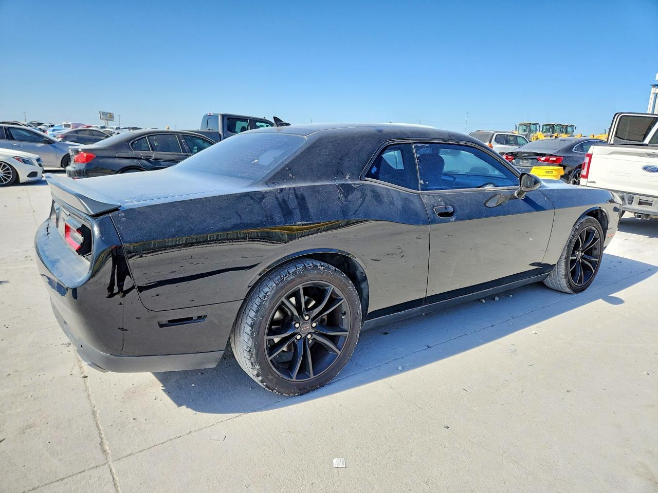 2016 Dodge Challenger R/T - zdjęcie 3