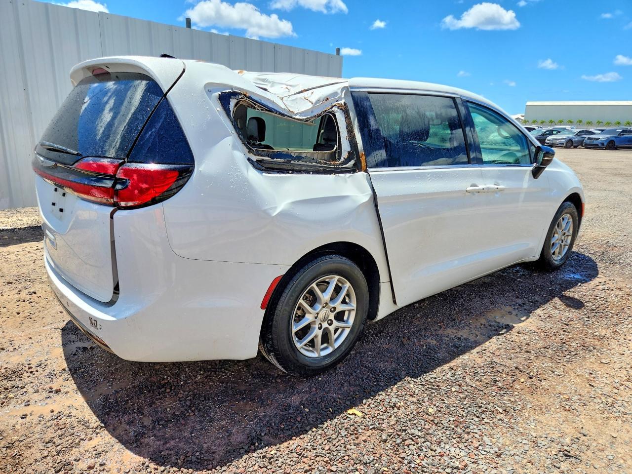 2024 Chrysler Pacifica Touring L - zdjęcie 3