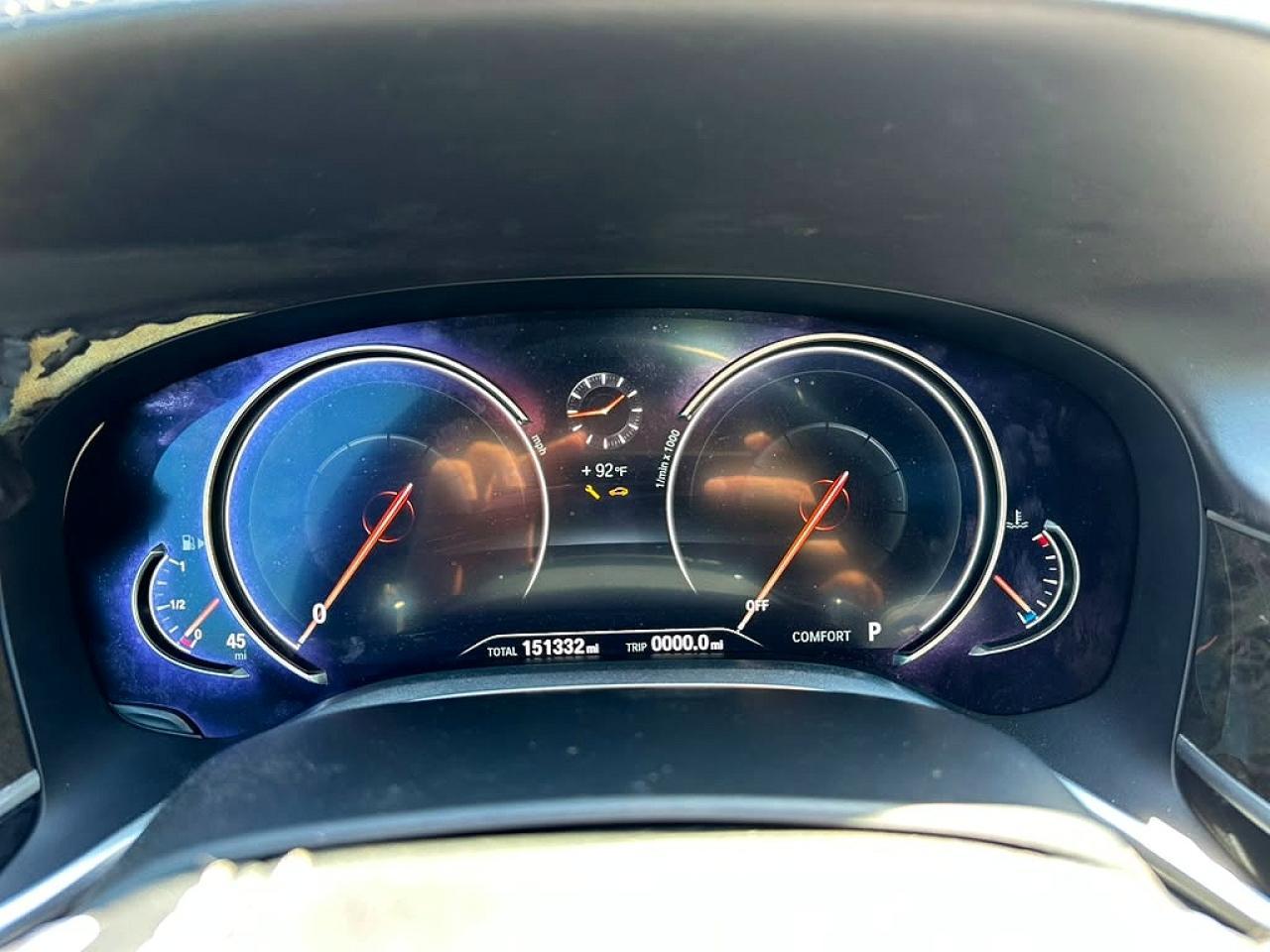2019 BMW 750 I - zdjęcie 9