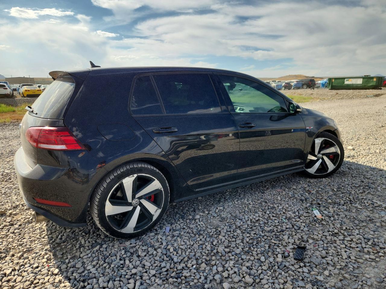 2020 Volkswagen Gti S - zdjęcie 3