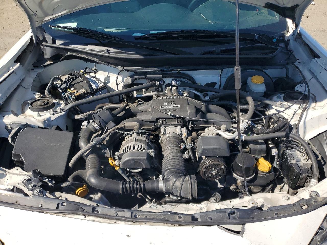 2017 Toyota 86 Base - zdjęcie 11