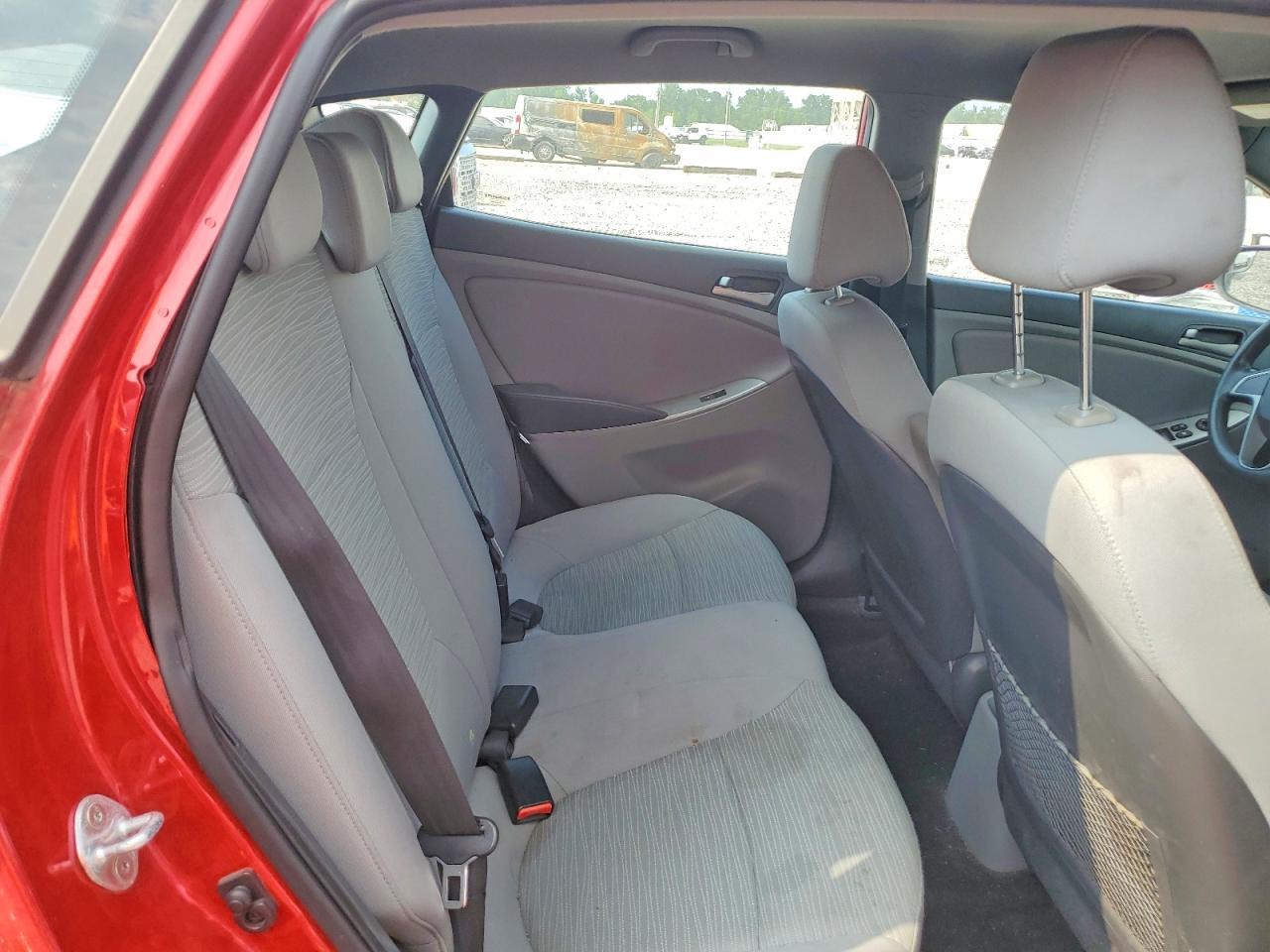 2016 Hyundai Accent Se - zdjęcie 10