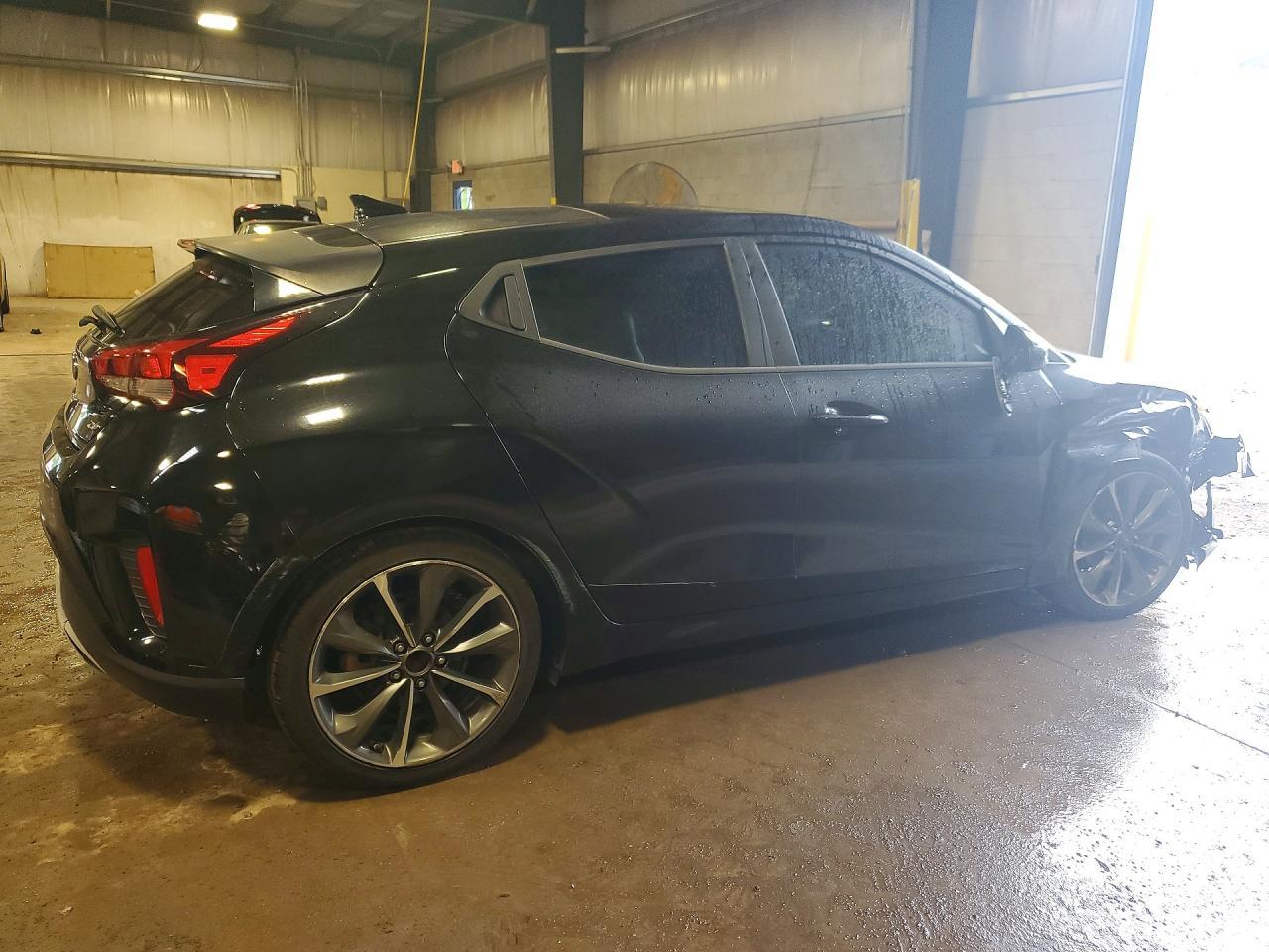 2019 Hyundai Veloster 2.0L Premium - zdjęcie 3
