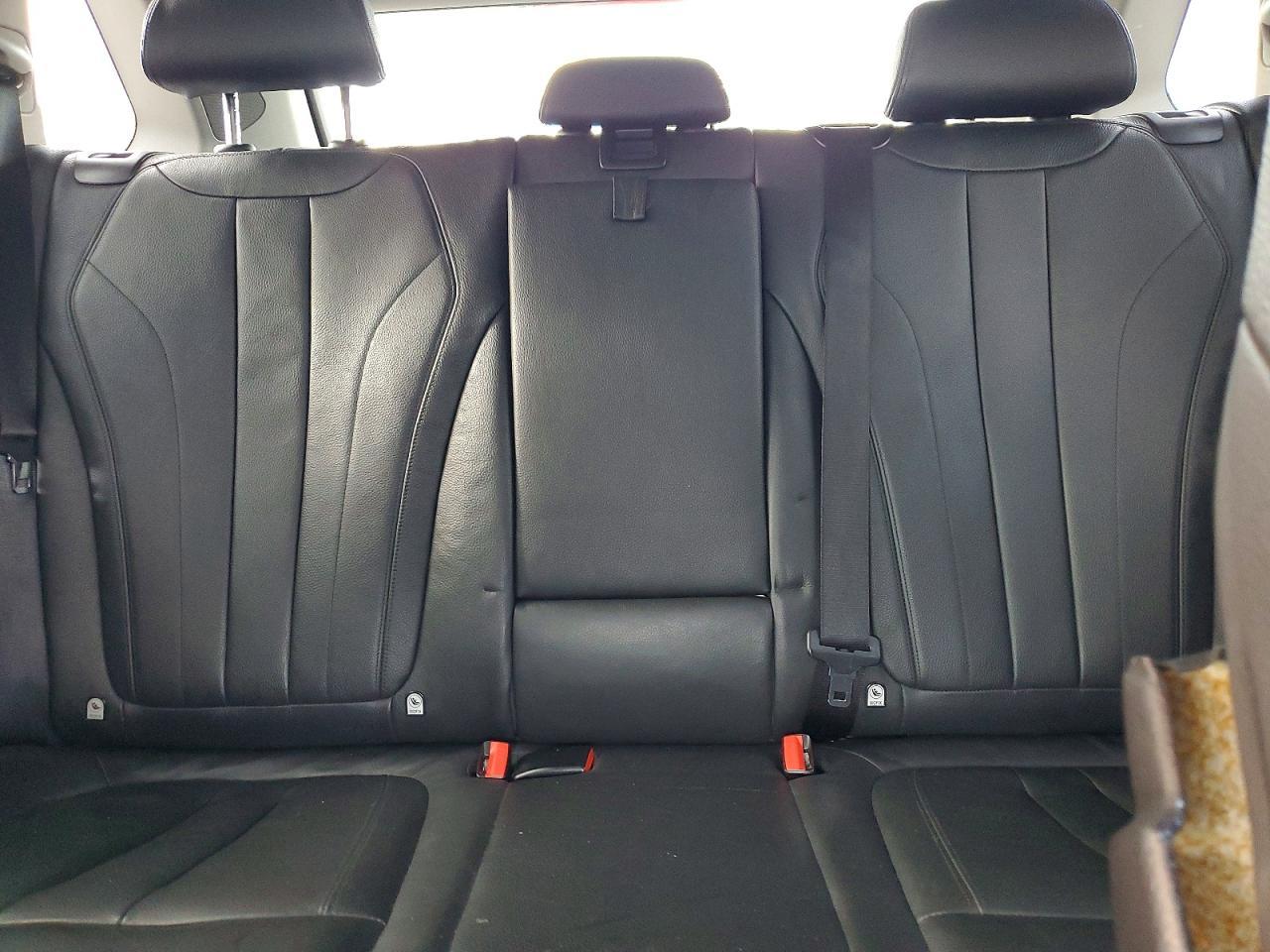 2015 BMW X5 xDrive35D - zdjęcie 10