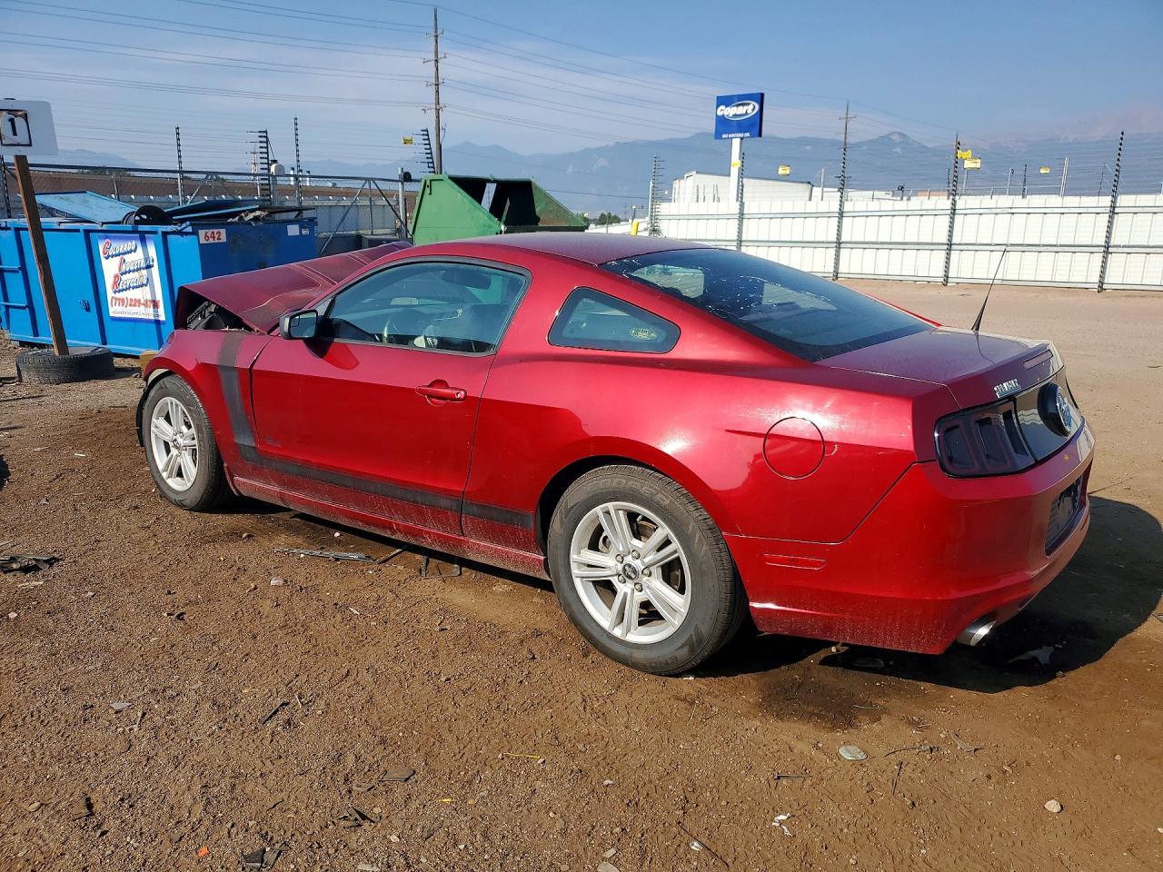 2014 Ford Mustang - zdjęcie 2