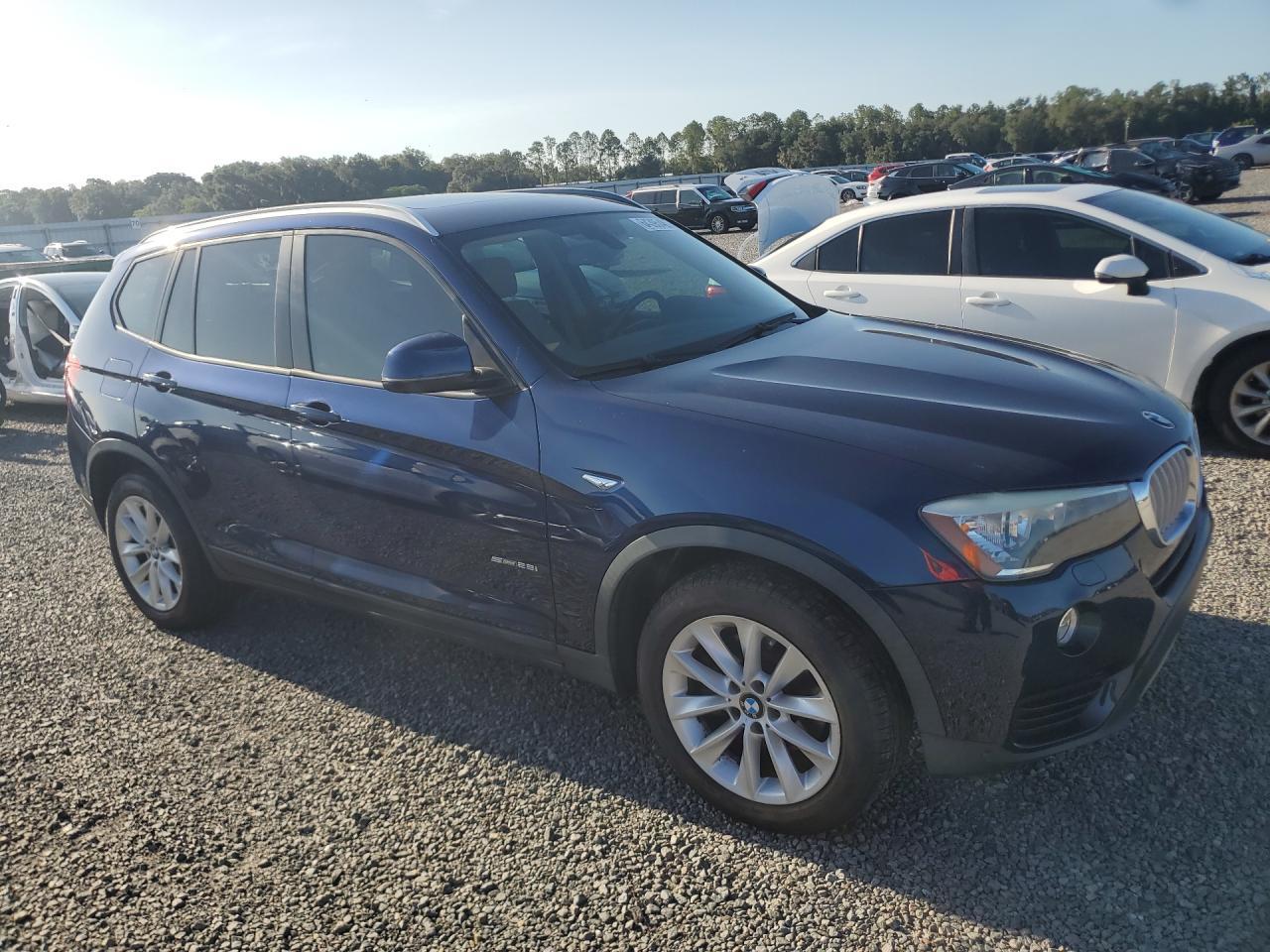 2017 BMW X3 Sdrive28I - zdjęcie 4