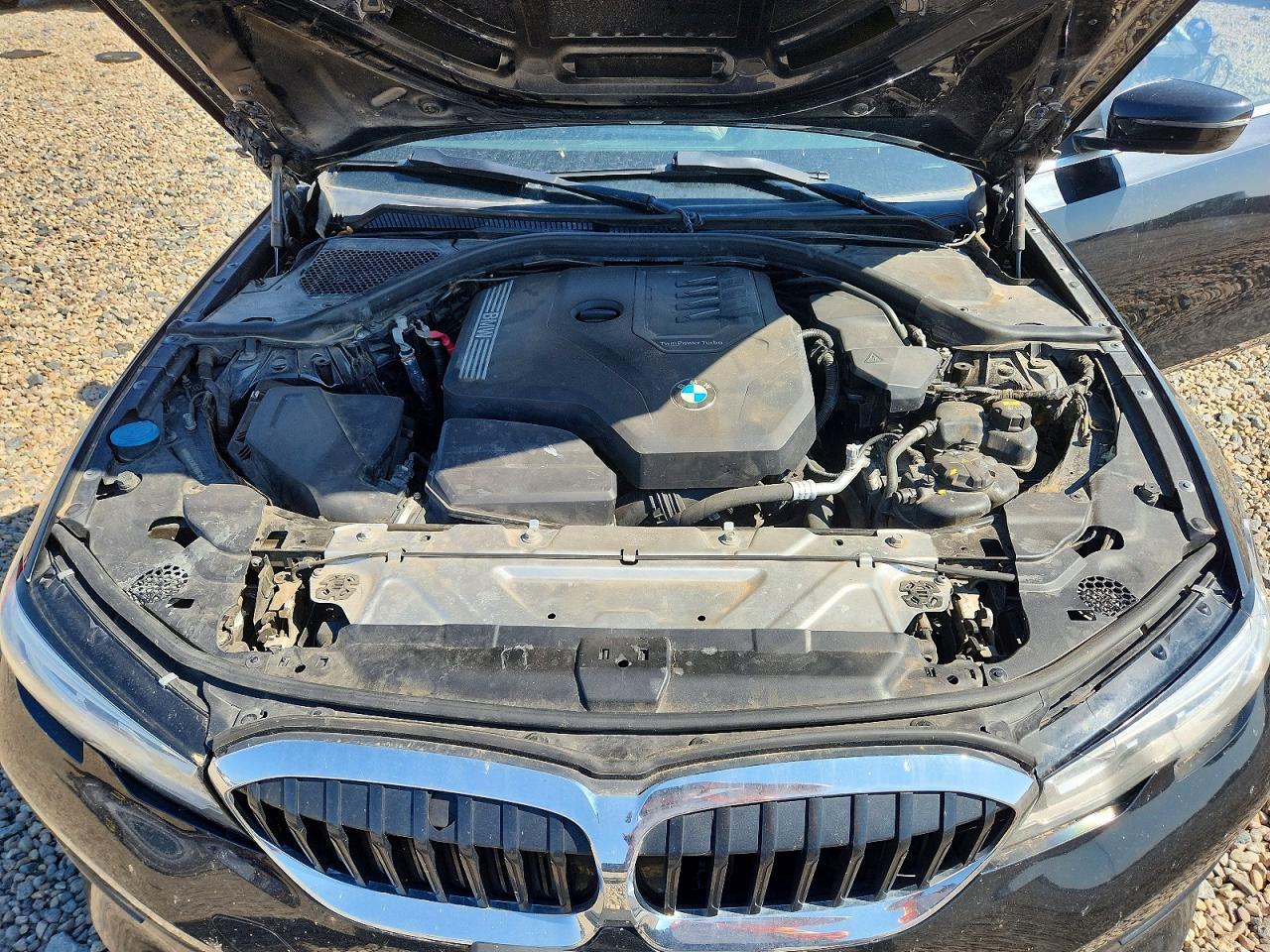 2020 BMW 330I - zdjęcie 11
