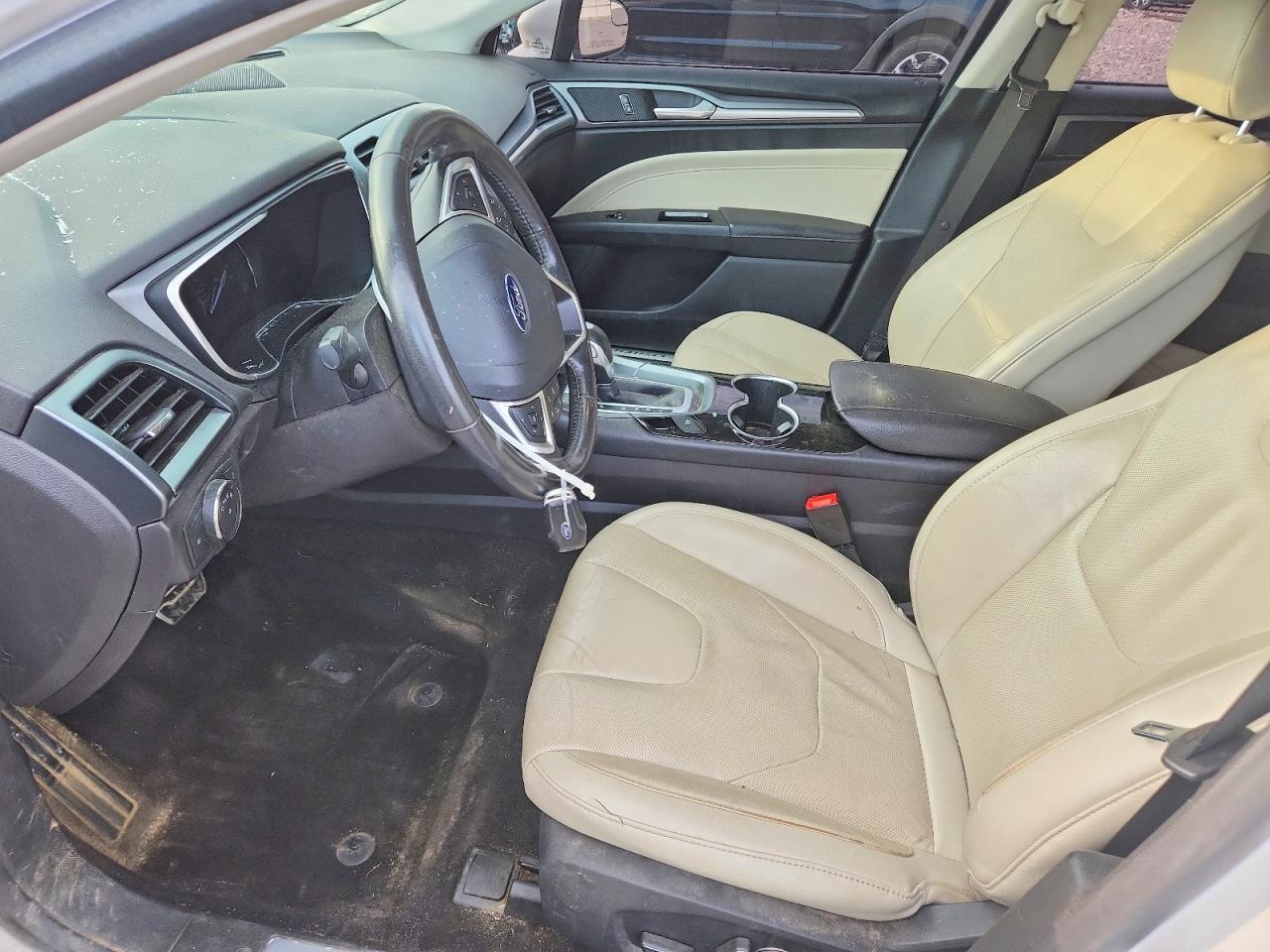 2015 Ford Fusion Titanium Hev - zdjęcie 7