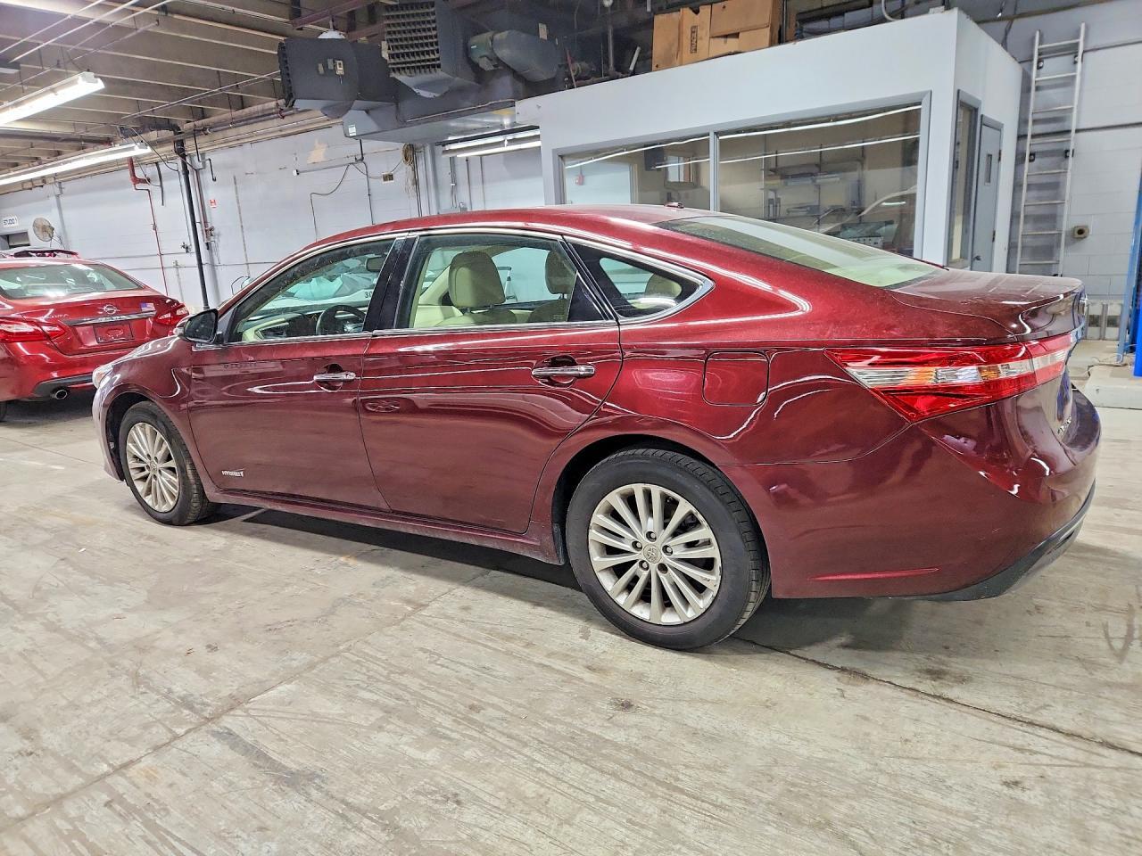 2014 Toyota Avalon Hybrid Xle Touring - zdjęcie 2