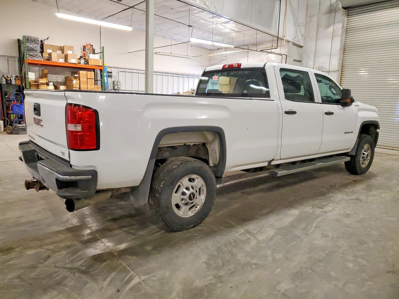 2018 GMC Sierra K2500 Heavy Duty - zdjęcie 3