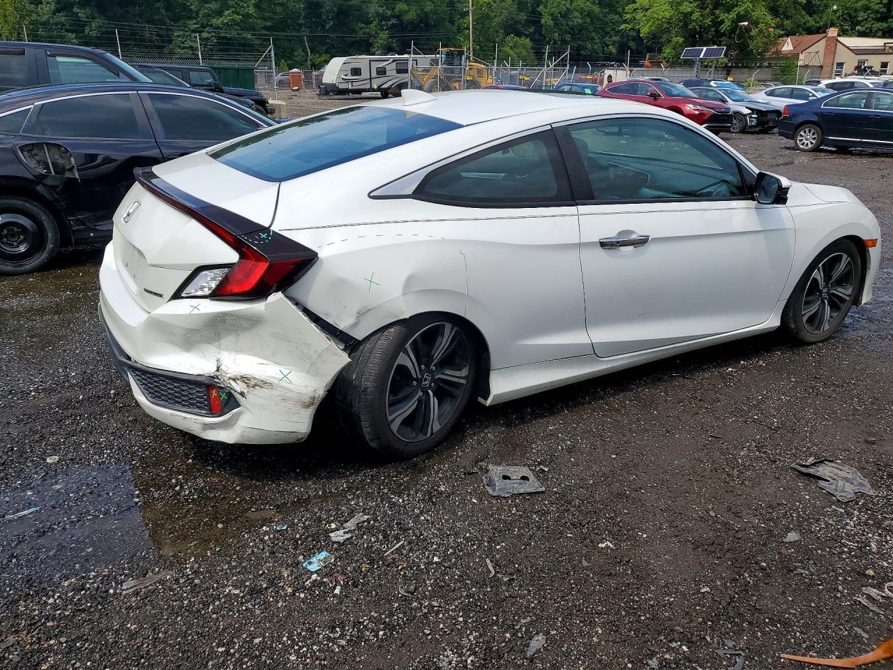 2017 Honda Civic Touring - zdjęcie 3