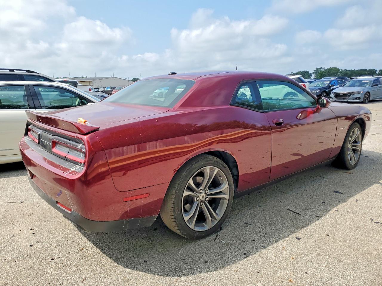2021 Dodge Challenger R/T - zdjęcie 3