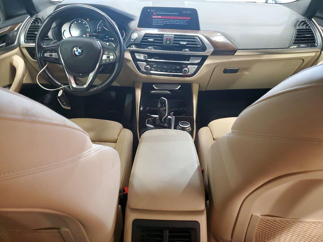 2021 BMW X3 xDrive30I - zdjęcie 8