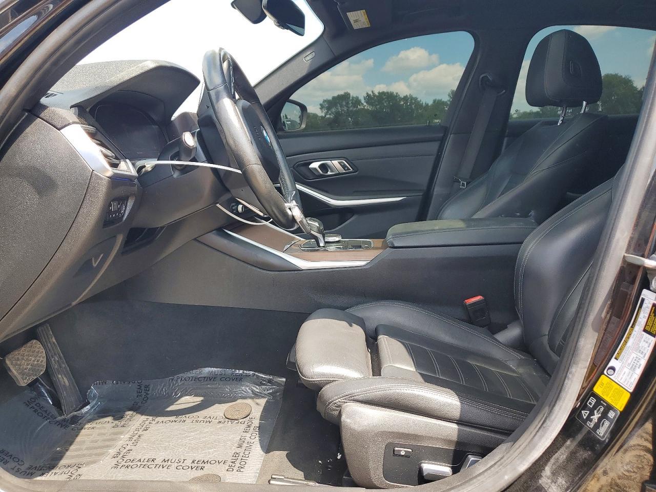 2019 BMW Seria 3 330i - zdjęcie 7