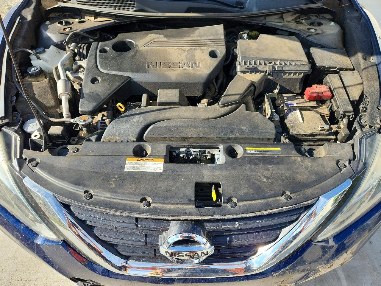 2017 Nissan Altima 2.5 Sr - zdjęcie 11