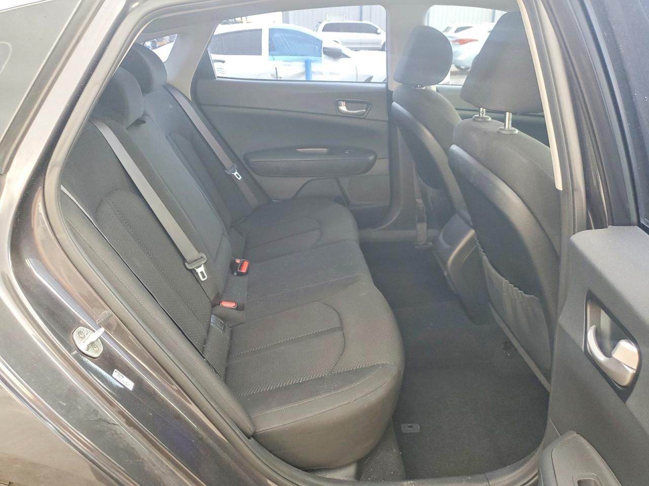 2016 Kia Optima Lx - zdjęcie 10