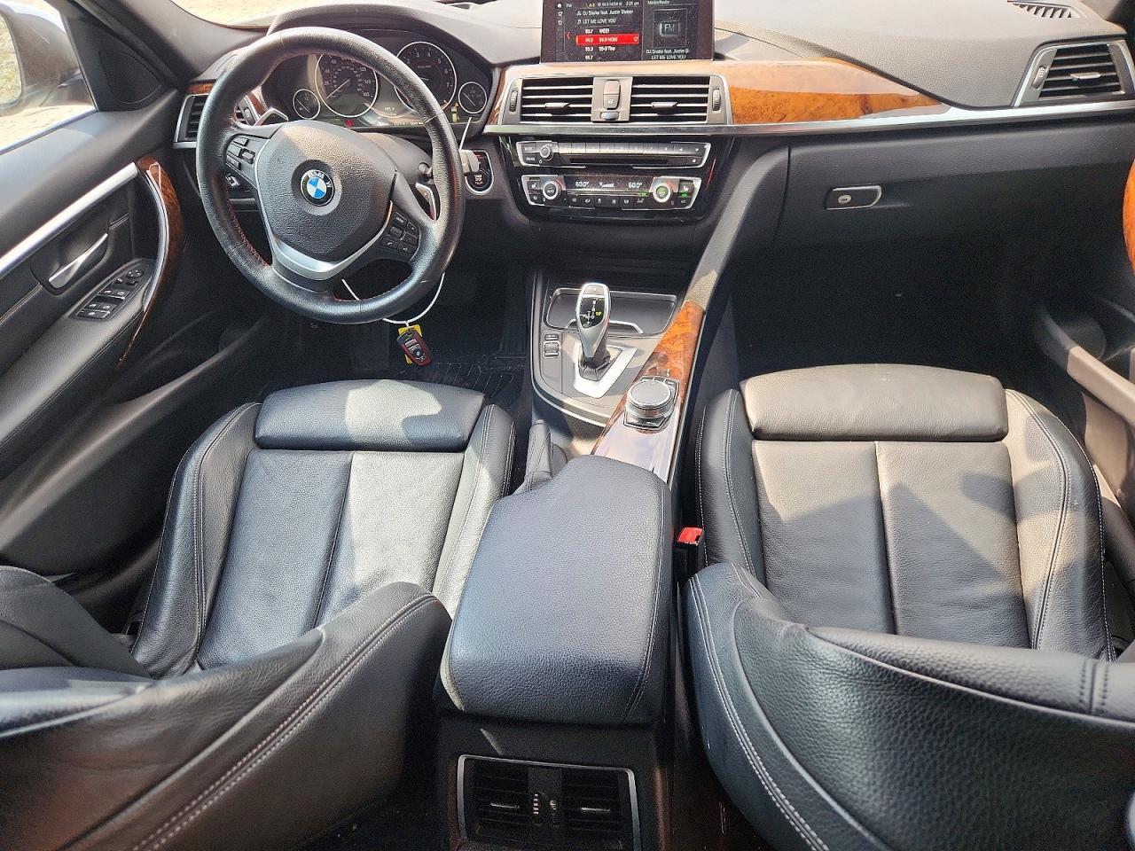2018 BMW Seria 3 330i - zdjęcie 8