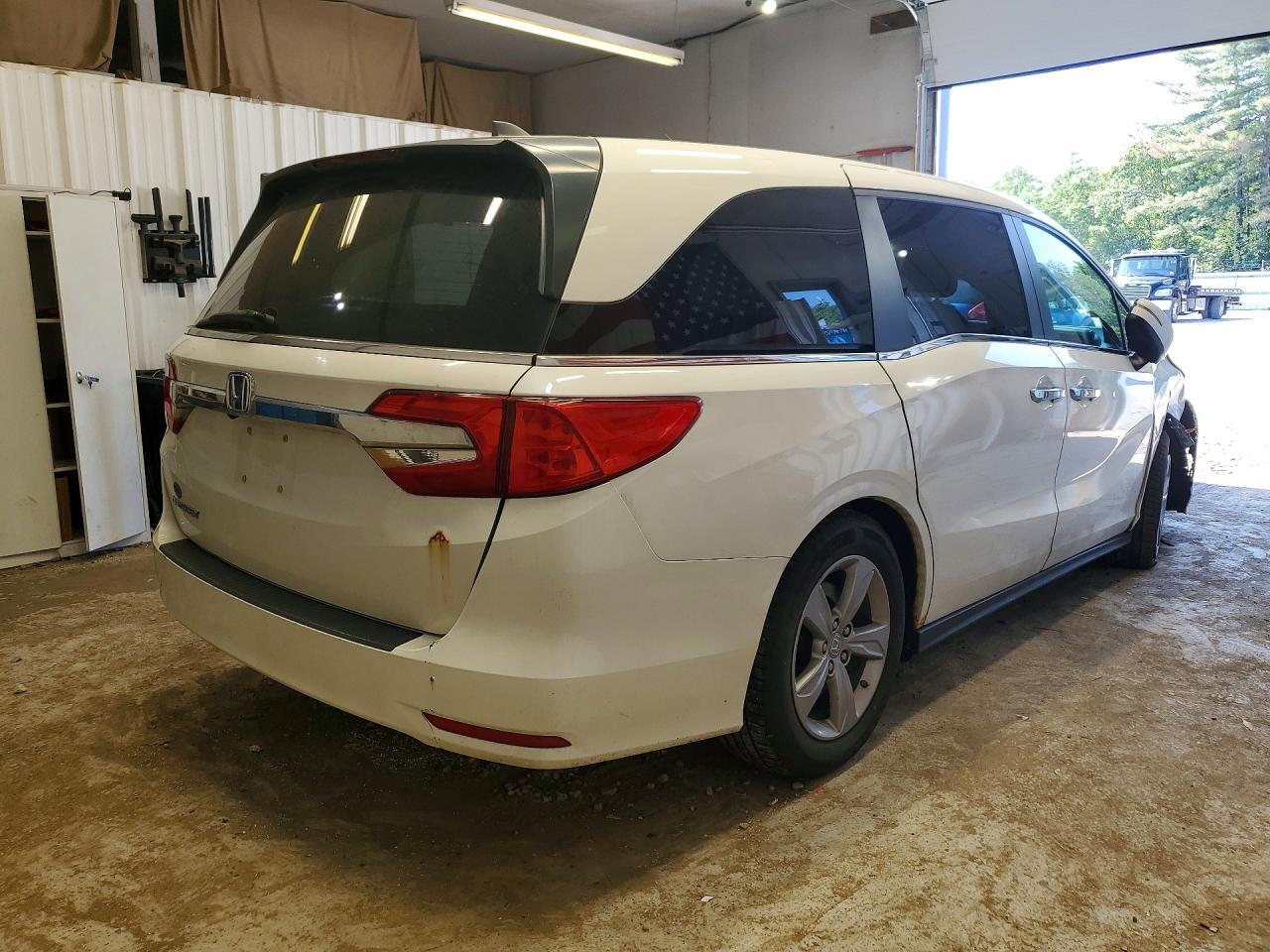 2018 Honda Odyssey Ex - zdjęcie 3