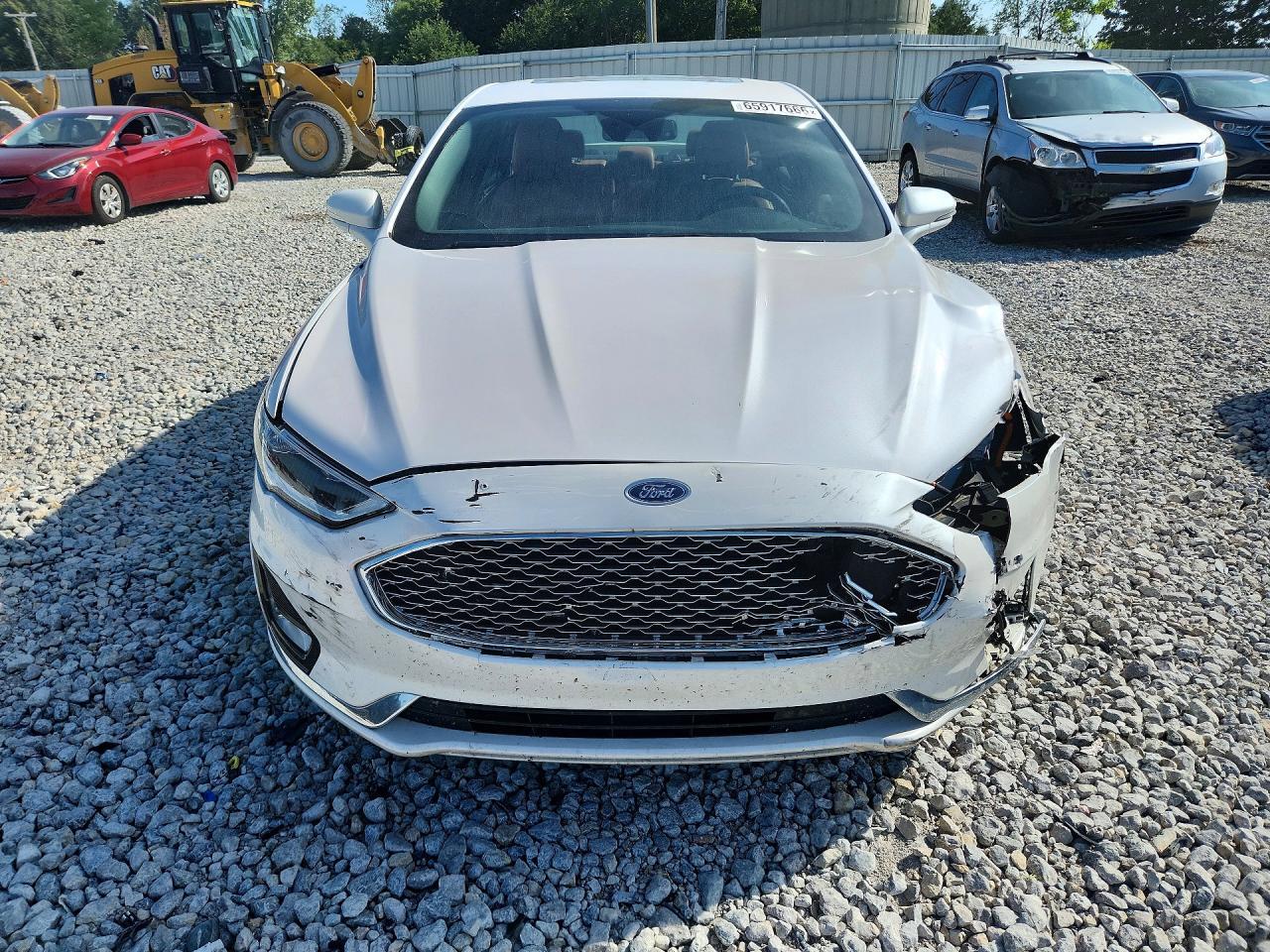 2019 Ford Fusion Titanium - zdjęcie 5