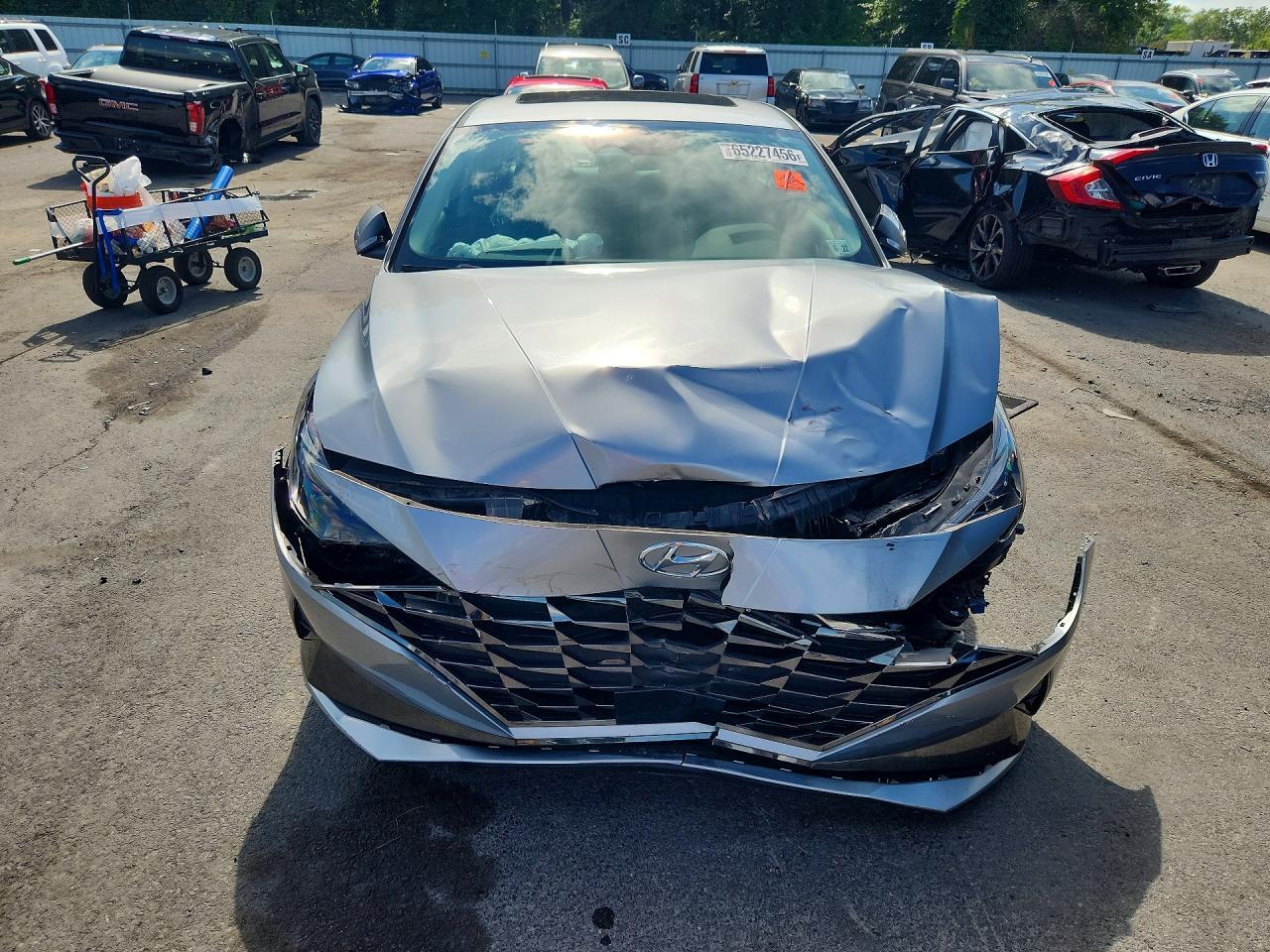 2022 Hyundai Elantra Limited - zdjęcie 5