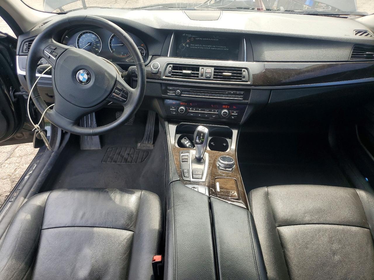 2014 BMW Seria 5 535i - zdjęcie 8