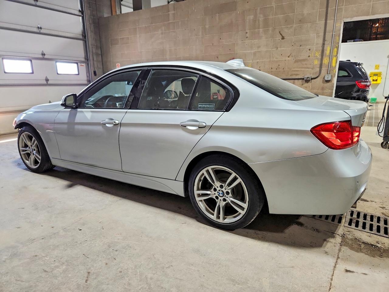 2014 BMW 328 D xDrive - zdjęcie 2