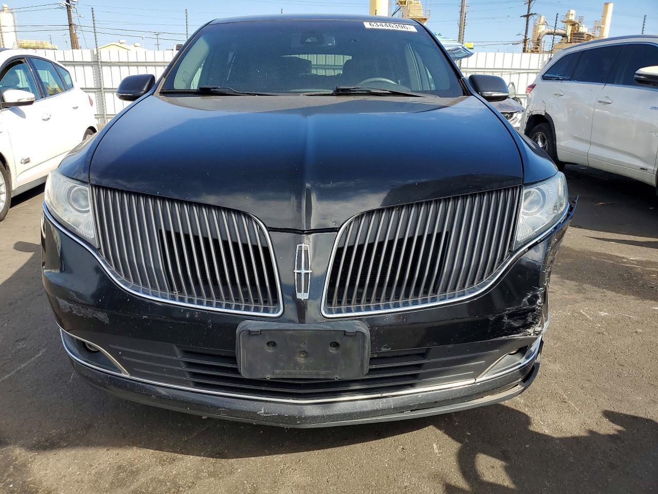 2014 Lincoln Mkt - zdjęcie 5