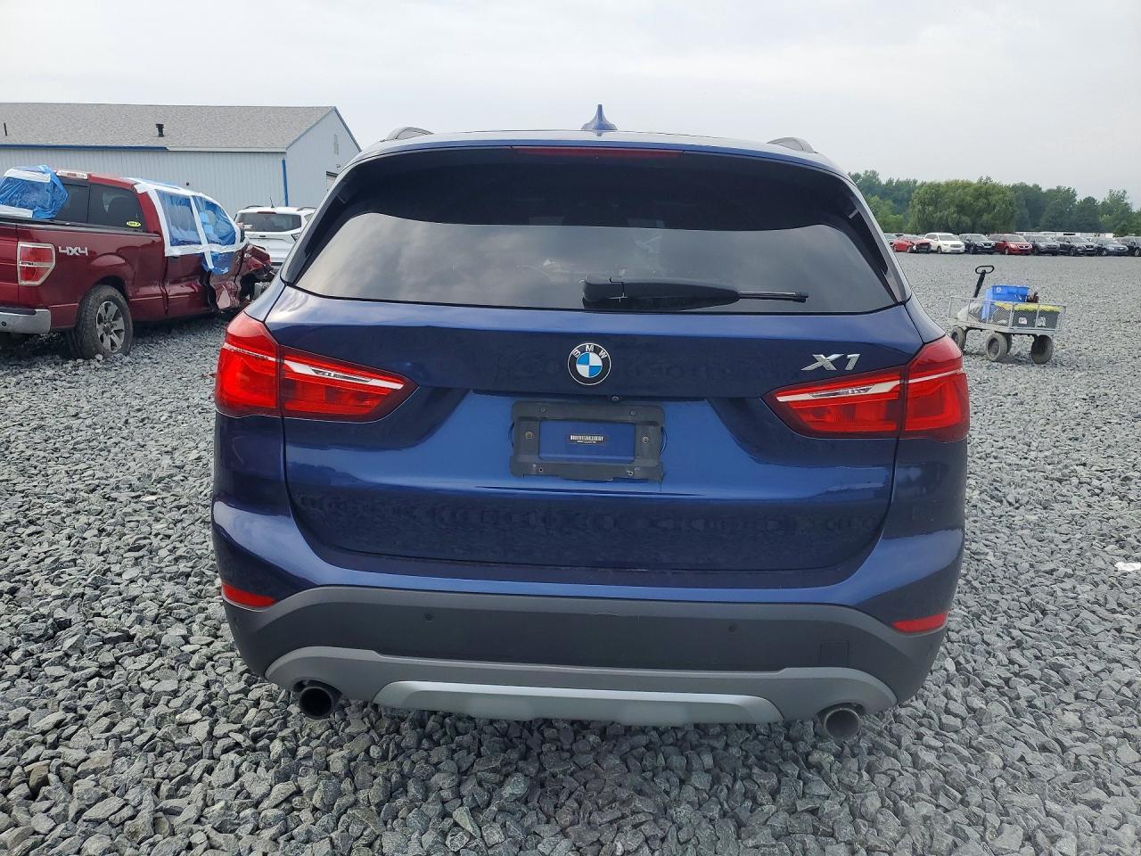 2017 BMW X1 xDrive28I - zdjęcie 6