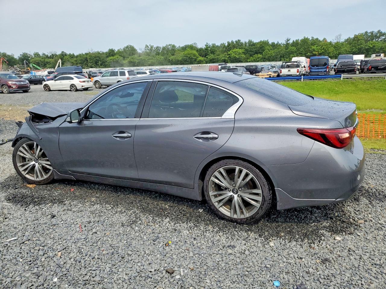 2022 Infiniti Q50 Sensory - zdjęcie 2
