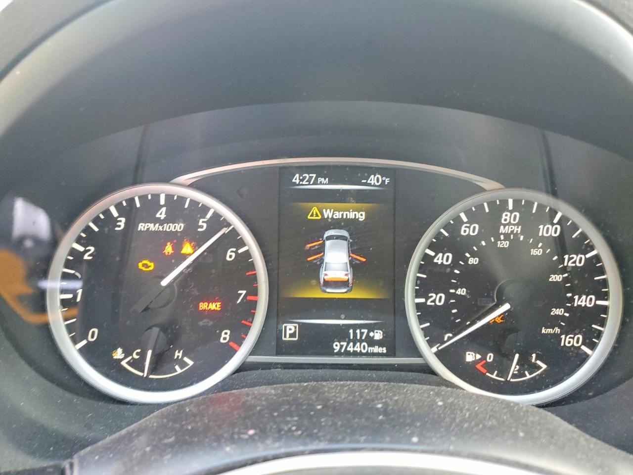 2018 Nissan Sentra Sr - zdjęcie 9