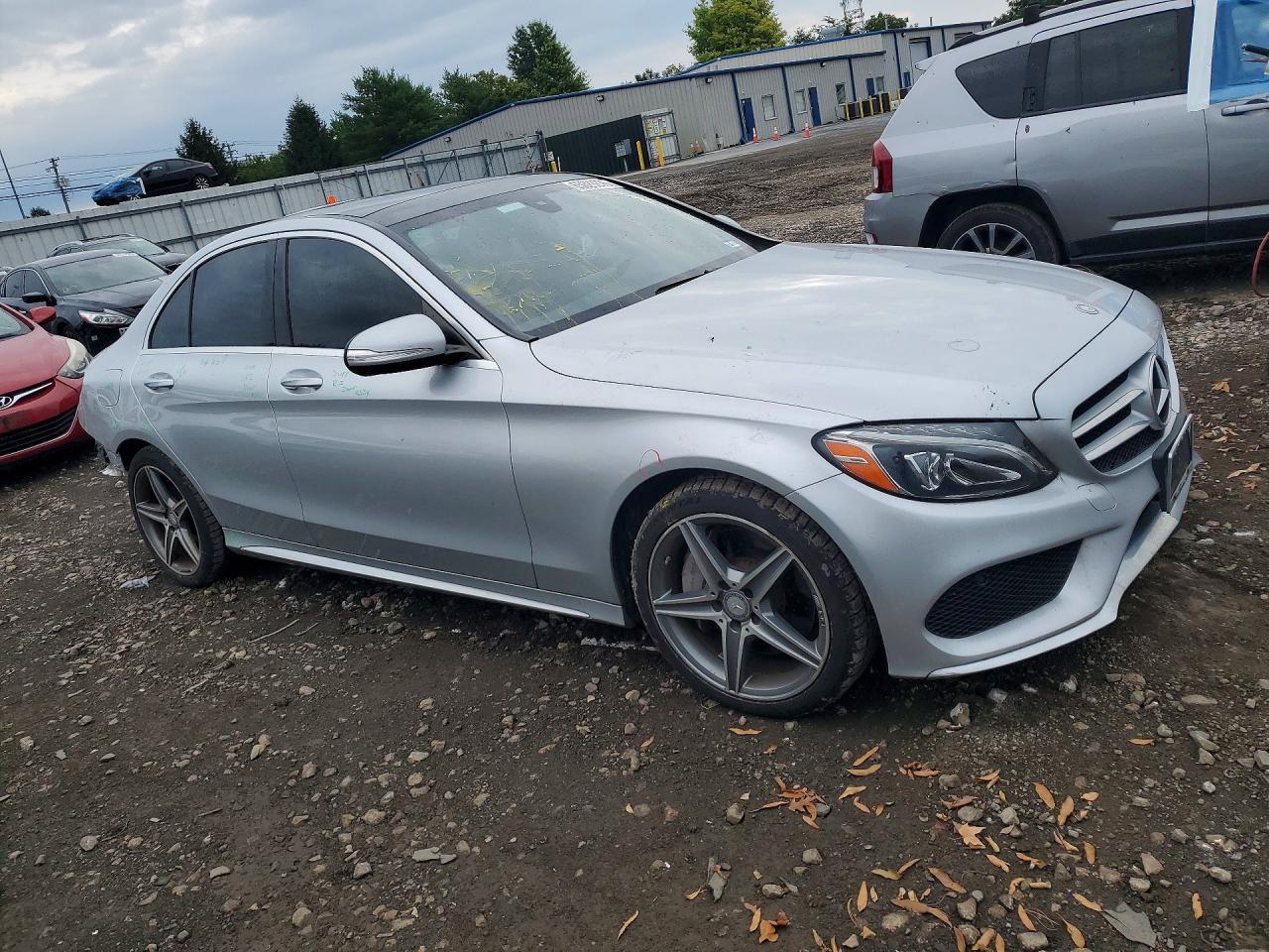 2015 Mercedes-Benz C 300 4Matic - zdjęcie 4