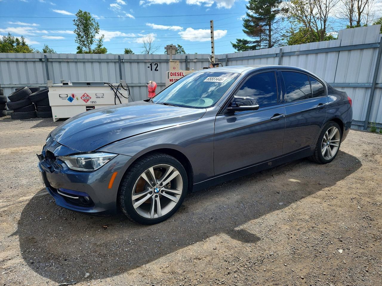 2017 BMW 320 Xi - zdjęcie główne