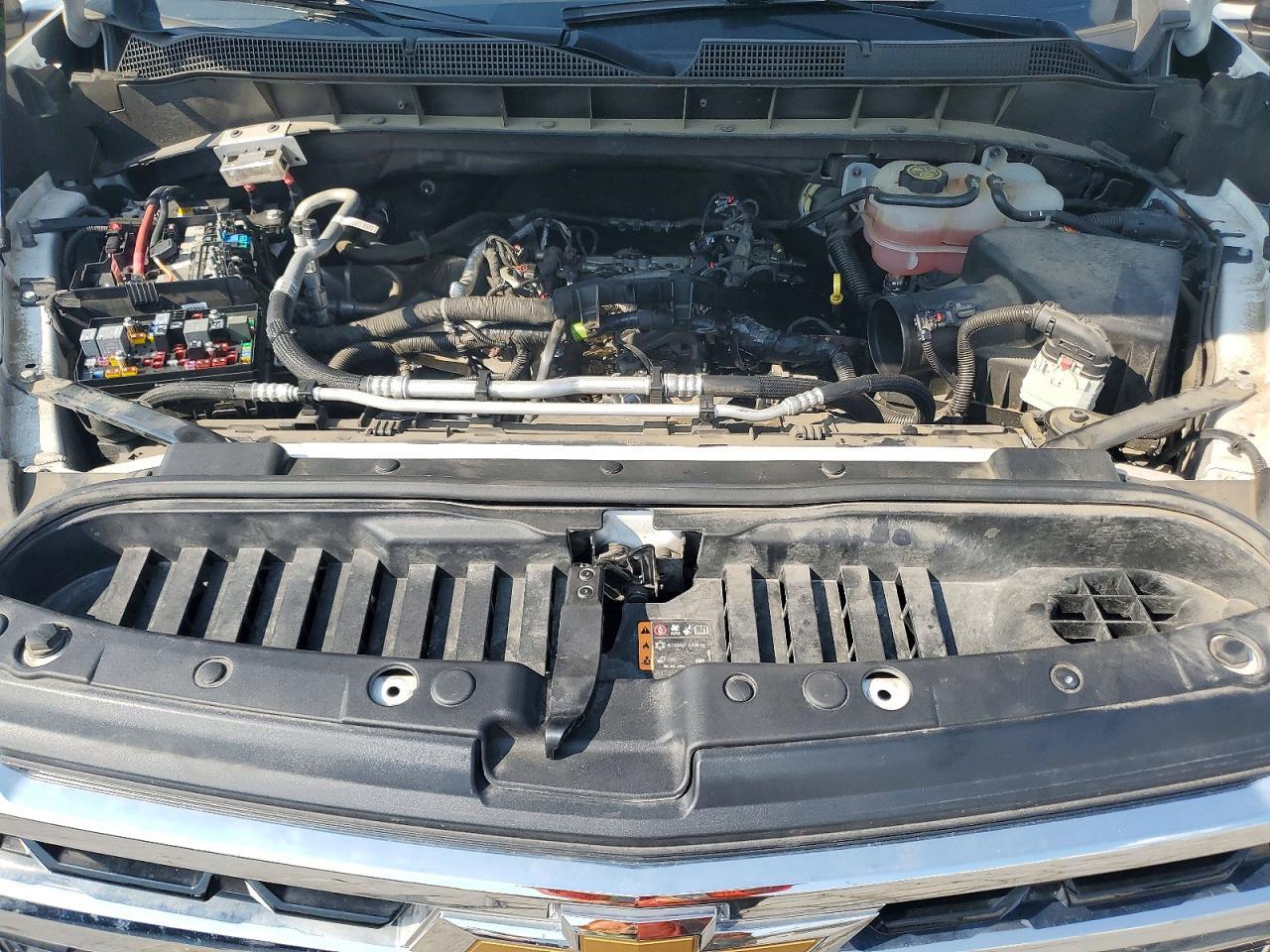 2022 Chevrolet Silverado K1500 Lt - zdjęcie 11