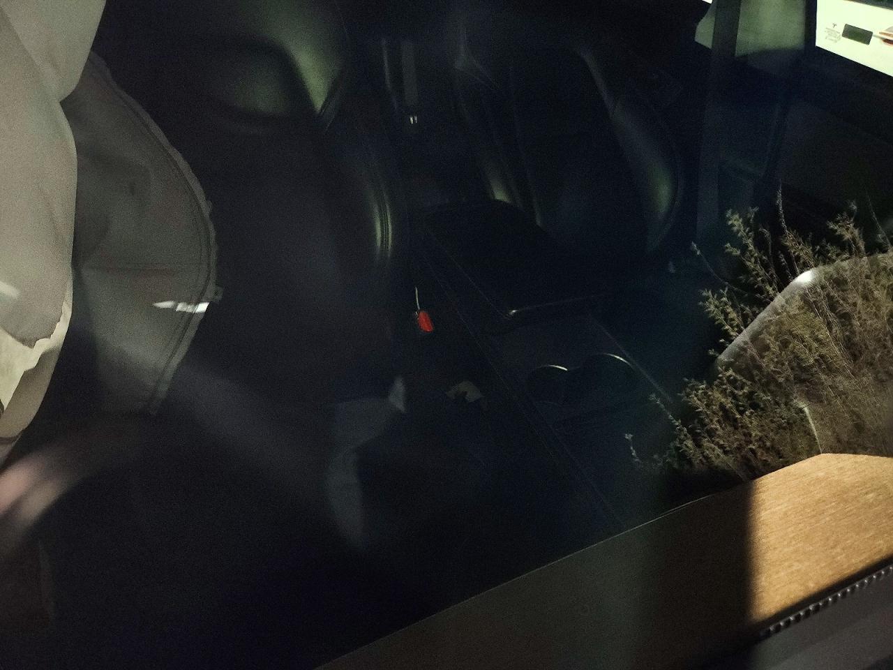 2022 Tesla Model Y - zdjęcie 12