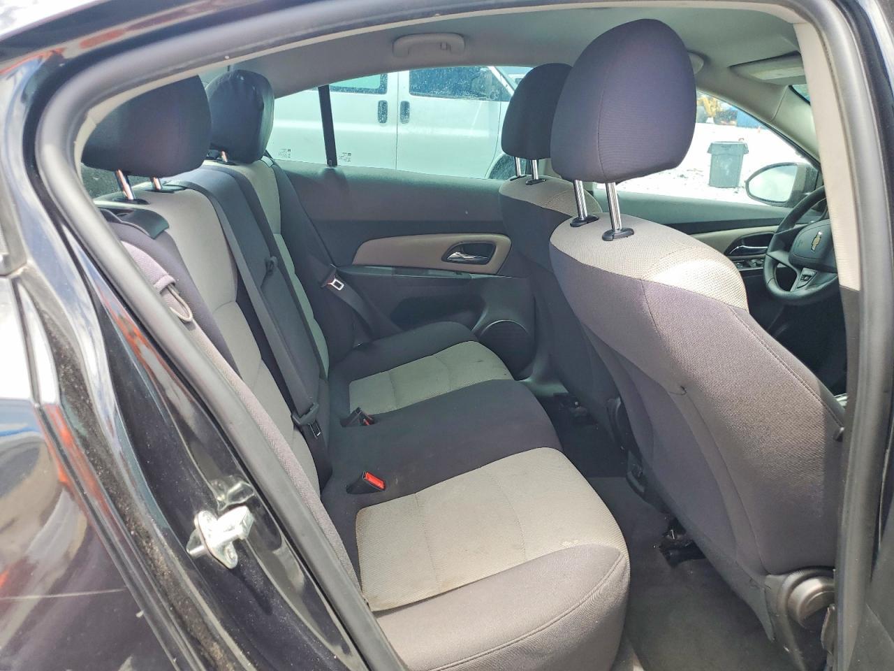 2014 Chevrolet Cruze Ls - zdjęcie 10