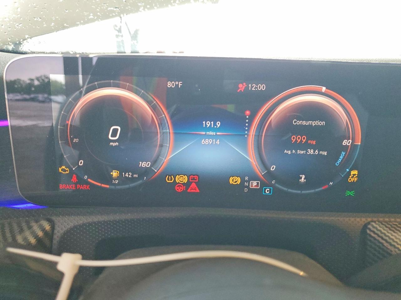 2021 Mercedes-Benz A 220 - zdjęcie 17