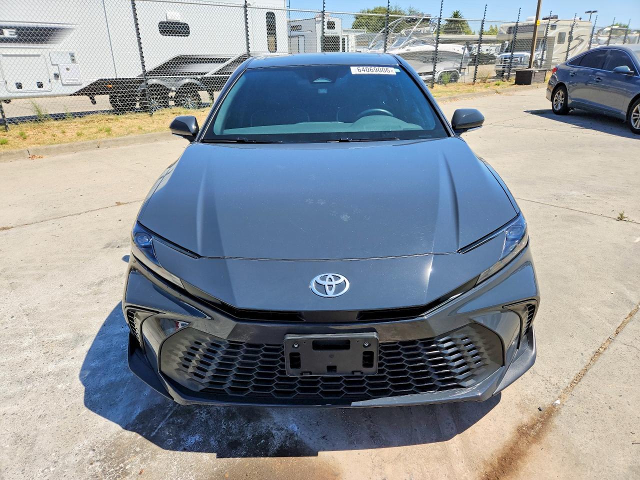 2026 Toyota Camry Se - zdjęcie 5