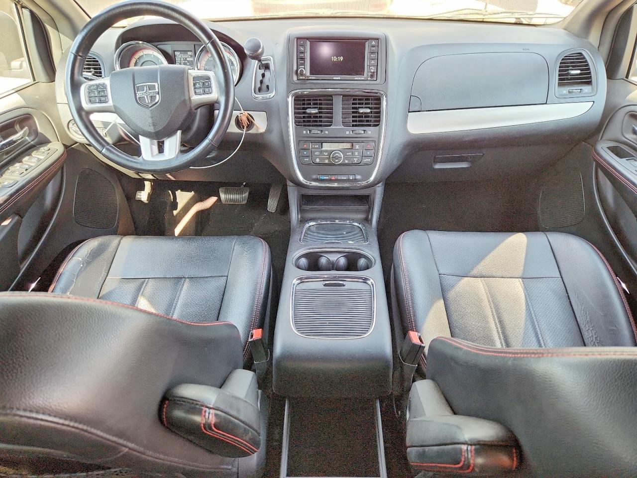 2017 Dodge Grand Caravan Gt - zdjęcie 8